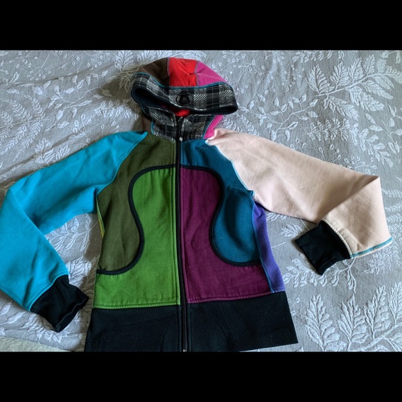lululemon athletica Tops - RARE Lululemon Vintage Hoodie Size 8
